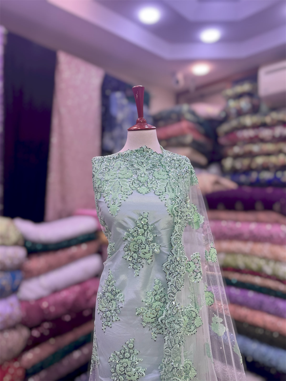 Turkish Cut Dana Hand Work